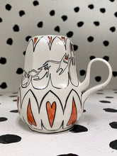 Load image into Gallery viewer, Spinning Cats in Love <3