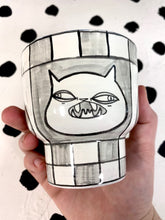 Load image into Gallery viewer, Cat Head Tumbler
