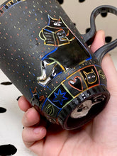 Load image into Gallery viewer, Scratchboard Reading Cat