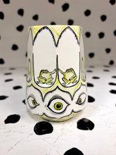 Load image into Gallery viewer, Jumping Frog Mug