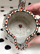 Load image into Gallery viewer, Ladybug Cat Pitcher