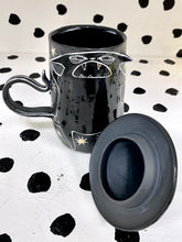 Load image into Gallery viewer, Gold Star Lidded Witch Mug