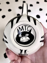 Load image into Gallery viewer, Witch Cats Spinning Mug