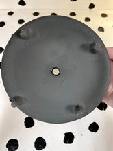 Load image into Gallery viewer, Drippy Planter