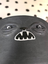 Load image into Gallery viewer, Drippy Planter