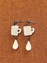 Load image into Gallery viewer, Gold Mug Earrings