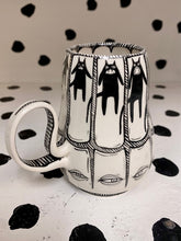 Load image into Gallery viewer, Spinning Black Cat Mug