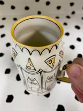Load image into Gallery viewer, Spinning Pizza Party Mug