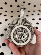 Load image into Gallery viewer, Cozy Gathering in a Mug