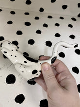 Load image into Gallery viewer, Spotted Cat Smoke Bowl