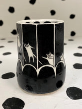 Load image into Gallery viewer, Biting Cats Cup
