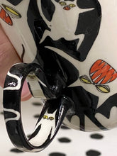 Load image into Gallery viewer, Chaotic Heart Cats Mug
