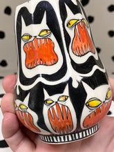 Load image into Gallery viewer, Trippy Gloop Melt Cats

