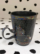 Load image into Gallery viewer, Scratchboard Reading Cat
