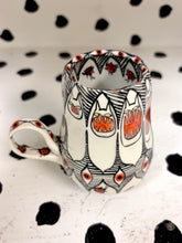 Load image into Gallery viewer, Spinning Cat Eye Mug
