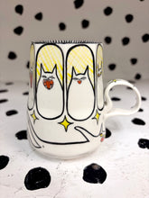 Load image into Gallery viewer, Yawning Cat Mug
