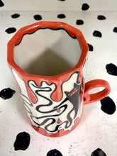 Load image into Gallery viewer, Red Drip Mug
