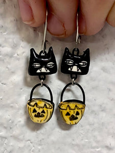 *Pre-Order* Black Cat Spooky Earrings