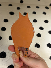 Load image into Gallery viewer, Tiger Cat Dish
