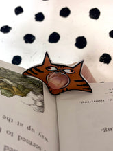 Load image into Gallery viewer, Two Faced Page Holder Ring
