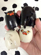 Load image into Gallery viewer, Salt and Pepper Shakers
