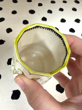 Load image into Gallery viewer, Jumping Cat Cup
