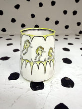 Load image into Gallery viewer, Jumping Cat Cup
