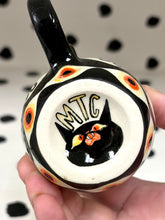Load image into Gallery viewer, Eye Cat Mug
