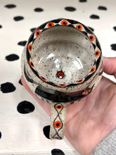 Load image into Gallery viewer, Wiggly Cat Mug
