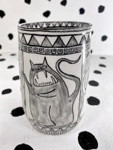 Load image into Gallery viewer, Fancy Pattern Cocktail Cup
