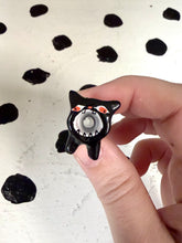 Load image into Gallery viewer, Black Cat Joint Holder
