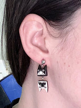 Load image into Gallery viewer, Mirror Cat Post Earrings
