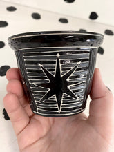 Load image into Gallery viewer, Carved Stripe Cup
