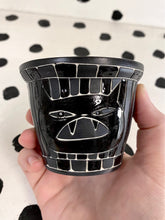 Load image into Gallery viewer, Carved Cat Cup

