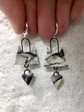Load image into Gallery viewer, Pre-Order- Marble Star post earrings
