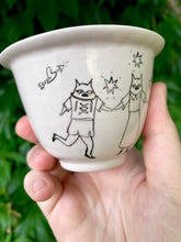 Load image into Gallery viewer, Pale Pink Star Cat Cup

