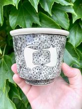 Load image into Gallery viewer, Weird Cat Cup
