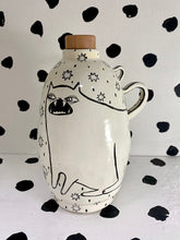Load image into Gallery viewer, Star Cat Jug
