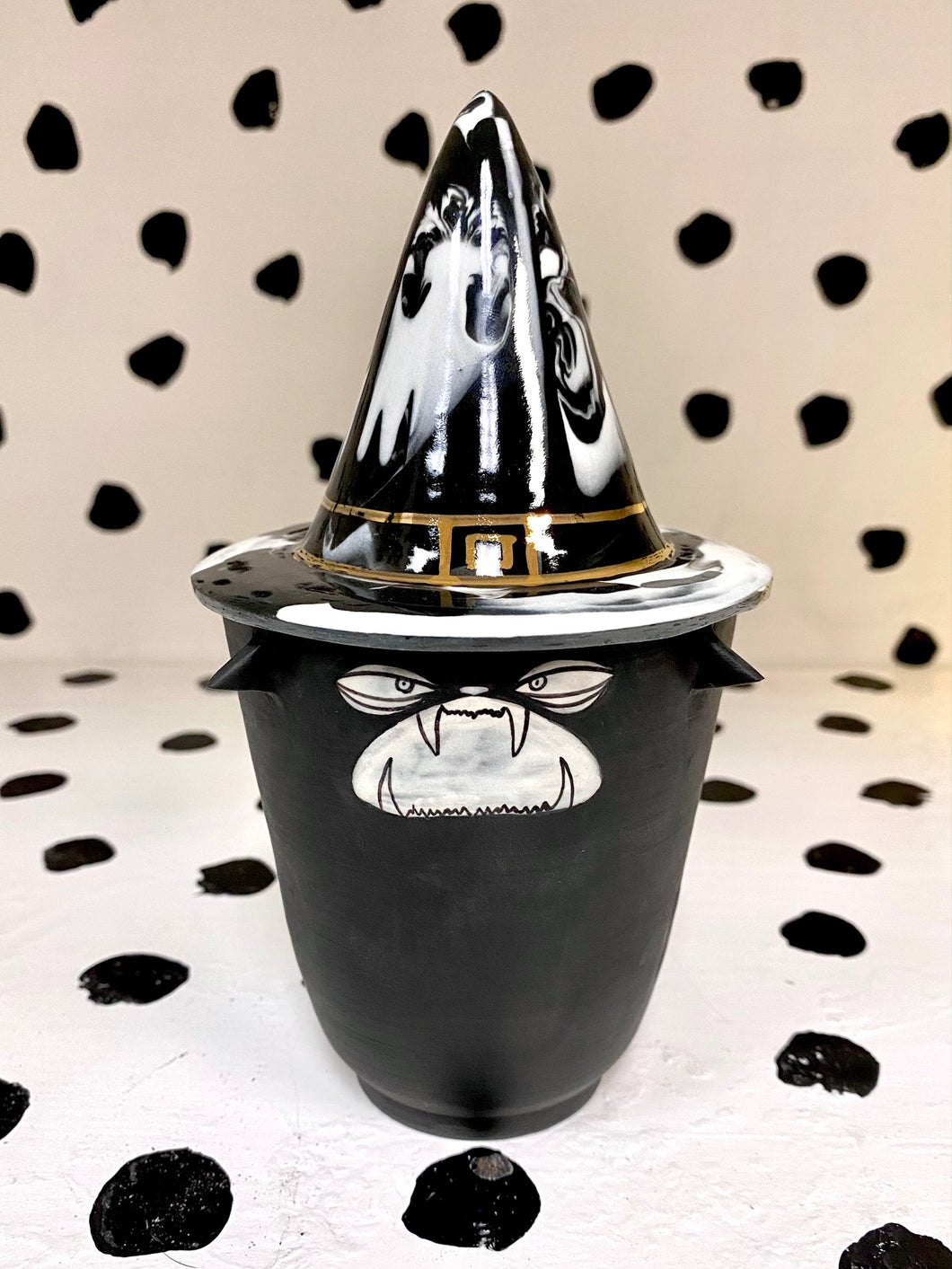 Marble Lidded Witch Cat Cup