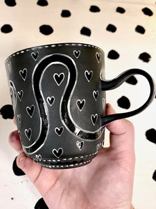 Black Porcelain Heart Cup