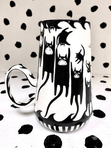 Spinning Wave Cat Cup