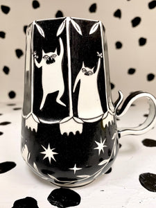 Fly Catcher Spinning Mug