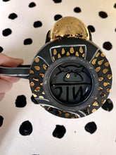 Load image into Gallery viewer, Gold Crying Mug
