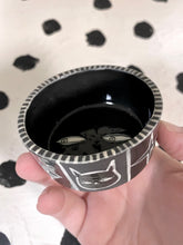 Load image into Gallery viewer, Peek-a-boo Trinket Dish
