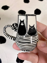 Load image into Gallery viewer, Tiny Cats Spinning Mug
