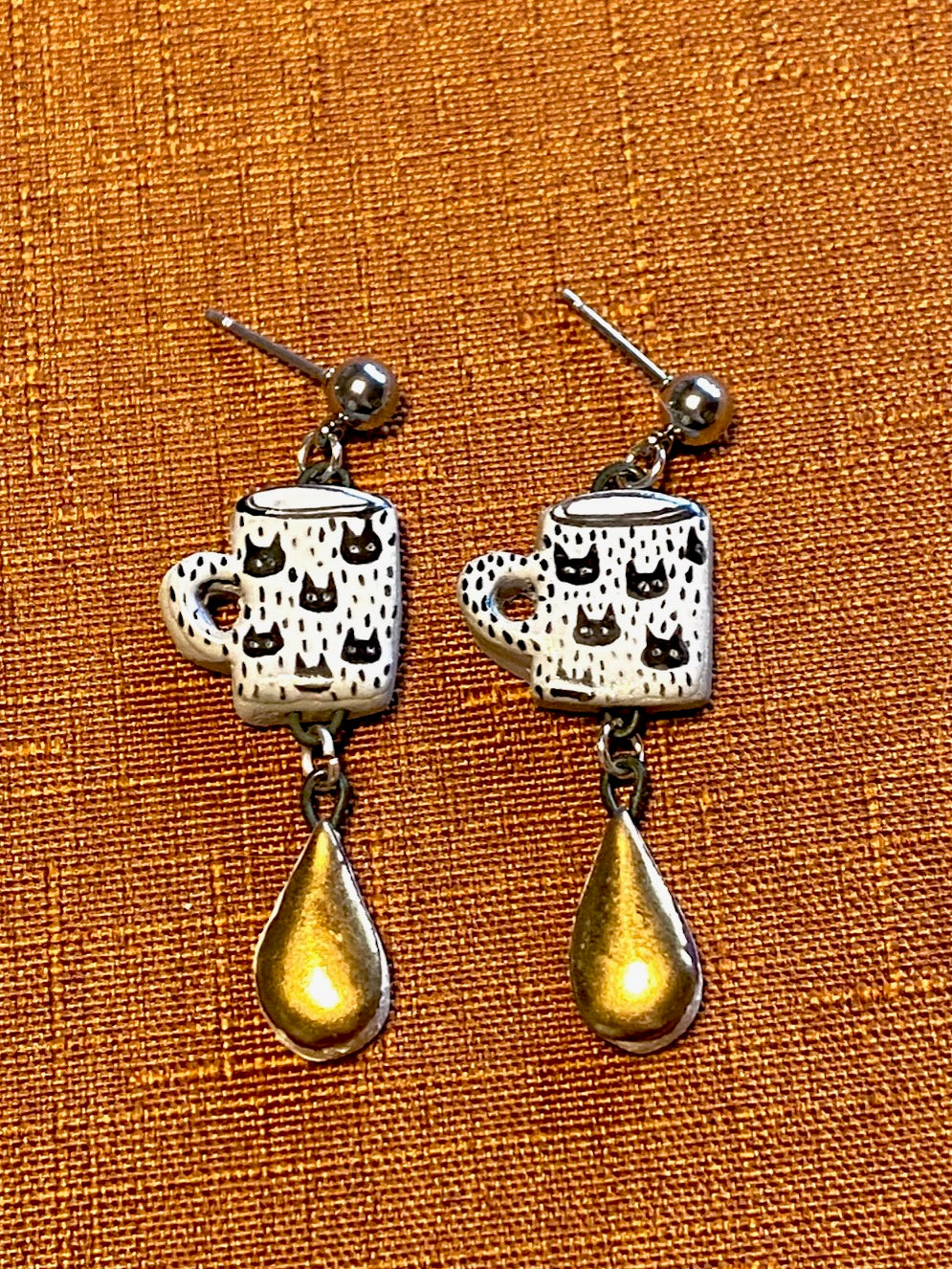 Gold Mug Earrings