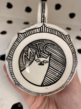Load image into Gallery viewer, Spinning Circus Cat Mug
